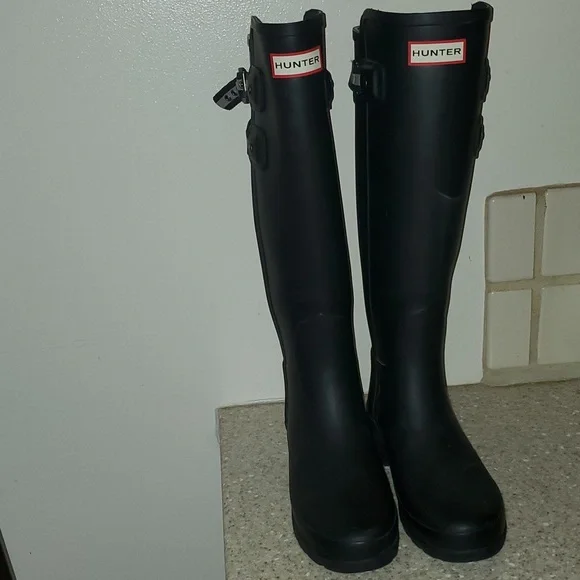 Women's Original Tall Rain Boots - Picture 2 of 10